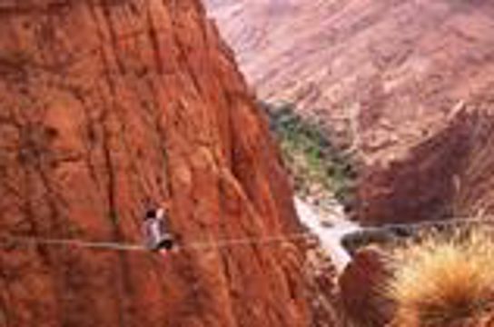 Lezení a Slackline v MAROKU